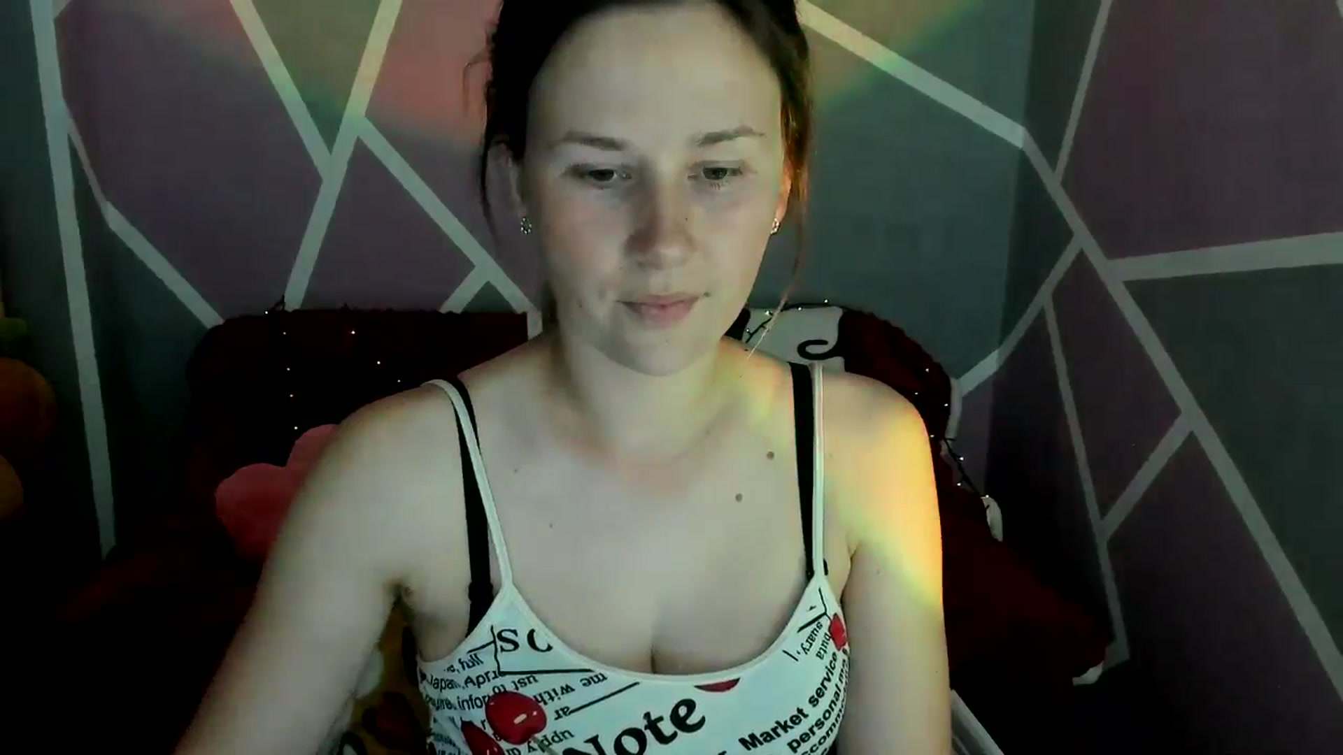 Gallery image thumbnail from Sexy_Ukr's myfreecams stream on, 06/22/2024, 18:48 image 17 of 20