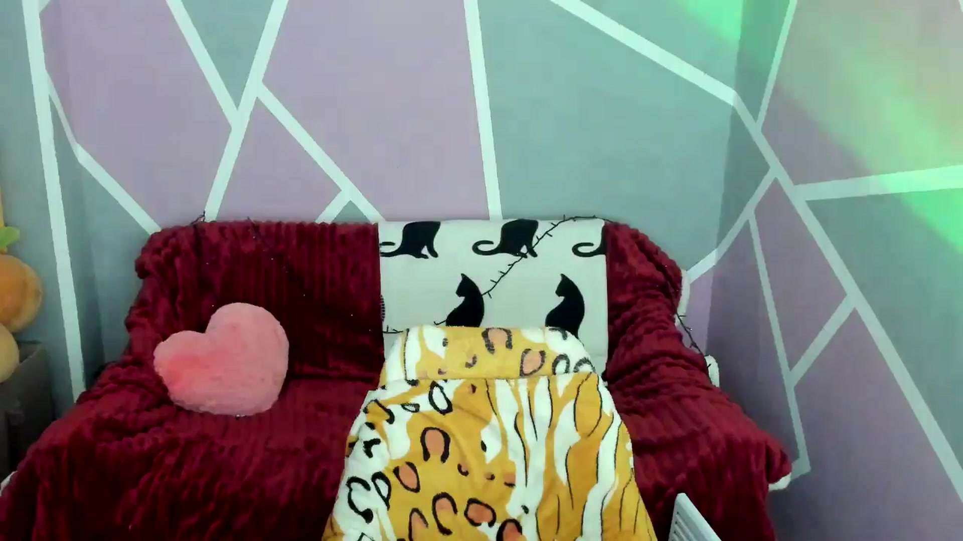 Gallery image thumbnail from Sexy_Ukr's myfreecams stream on, 06/23/2024, 16:10 image 17 of 20