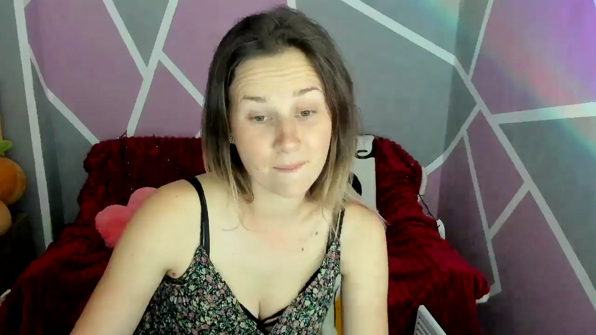 Gallery image thumbnail from Sexy_Ukr's myfreecams stream on, 06/23/2024, 16:10 image 6 of 20