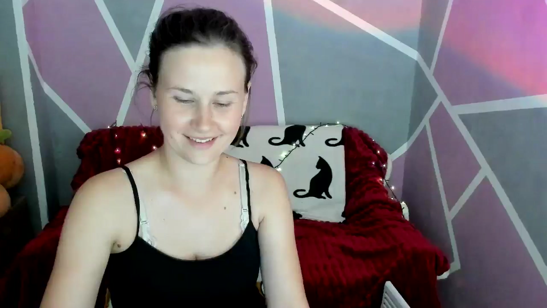 Gallery image thumbnail from Sexy_Ukr's myfreecams stream on, 06/25/2024, 18:45 image 16 of 20