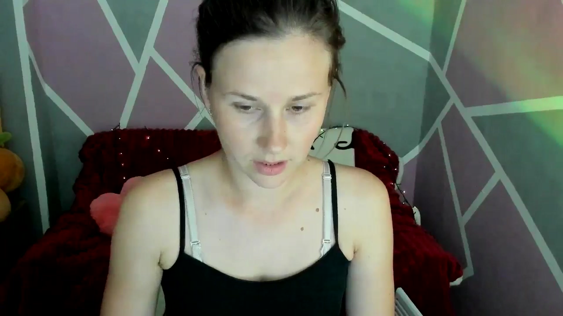 Gallery image thumbnail from Sexy_Ukr's myfreecams stream on, 06/25/2024, 18:45 image 6 of 20