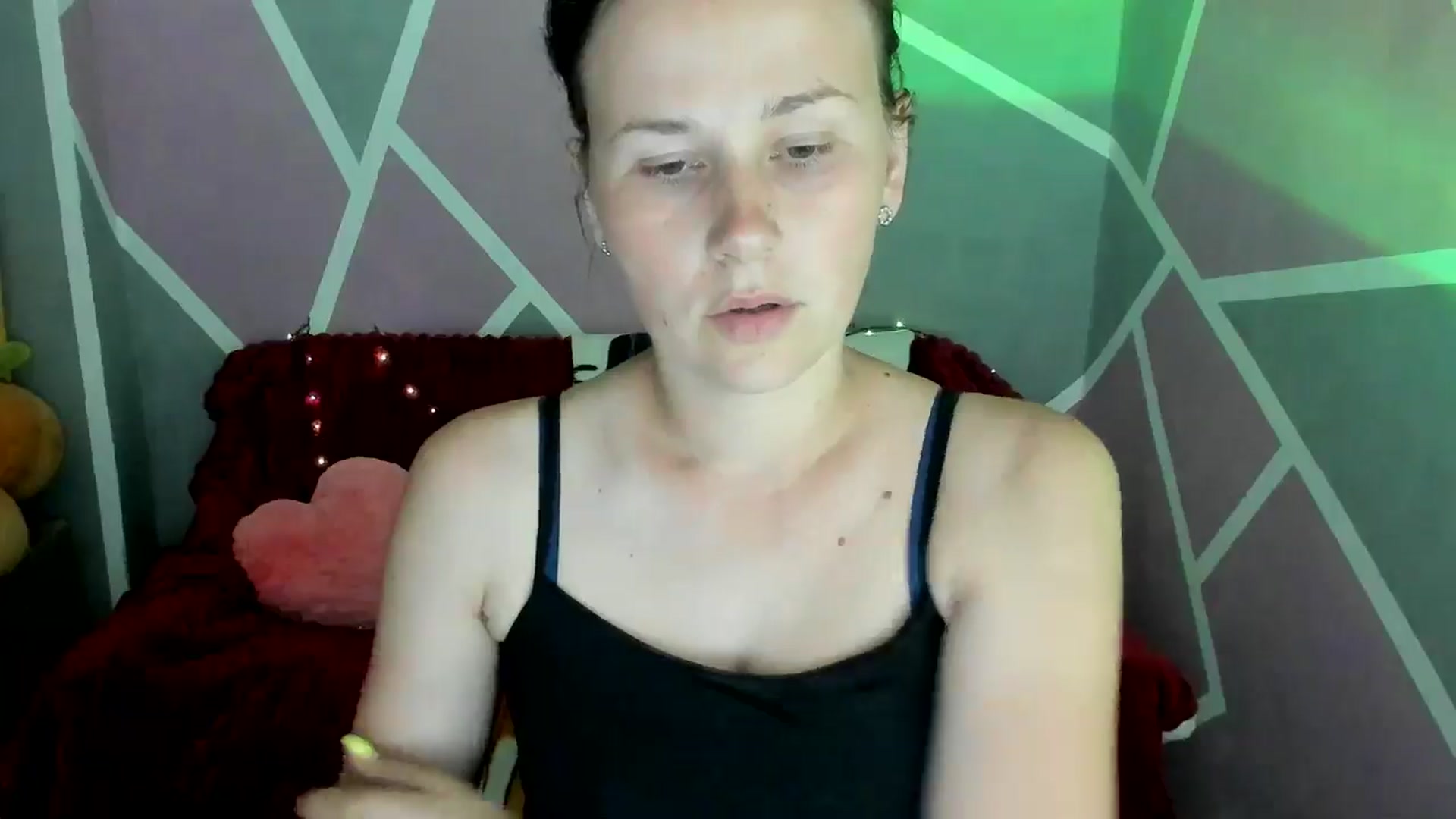 Gallery image thumbnail from Sexy_Ukr's myfreecams stream on, 06/26/2024, 14:41 image 16 of 20