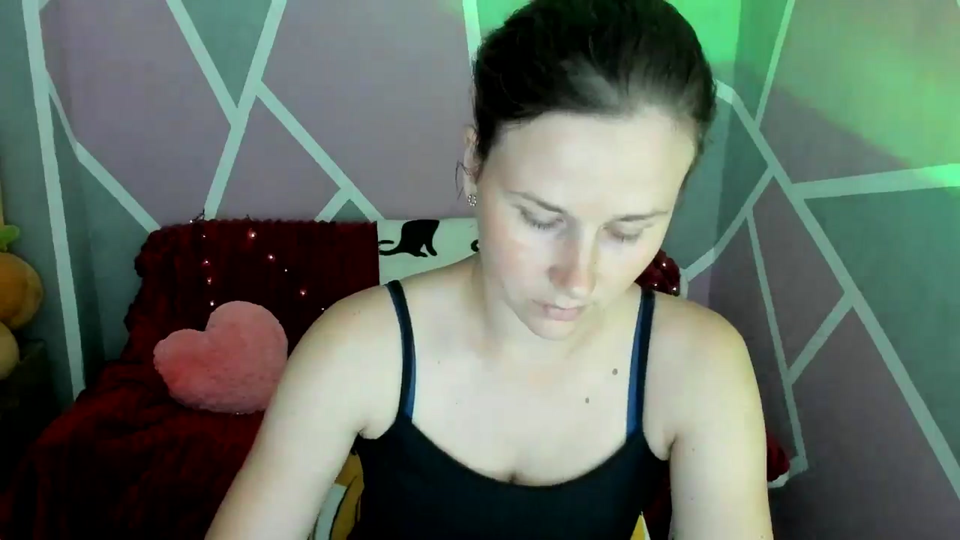 Gallery image thumbnail from Sexy_Ukr's myfreecams stream on, 06/26/2024, 14:41 image 12 of 20
