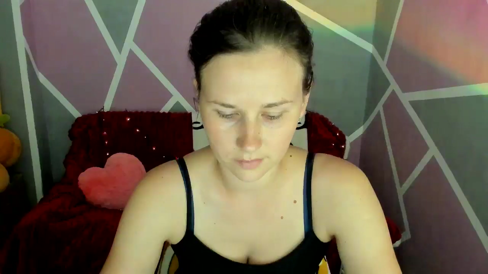 Gallery image thumbnail from Sexy_Ukr's myfreecams stream on, 06/26/2024, 14:41 image 13 of 20