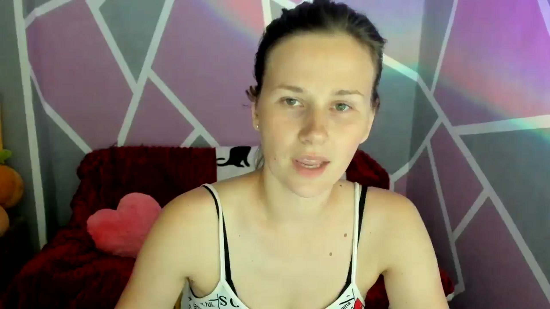 Gallery image thumbnail from Sexy_Ukr's myfreecams stream on, 06/28/2024, 15:04 image 5 of 20
