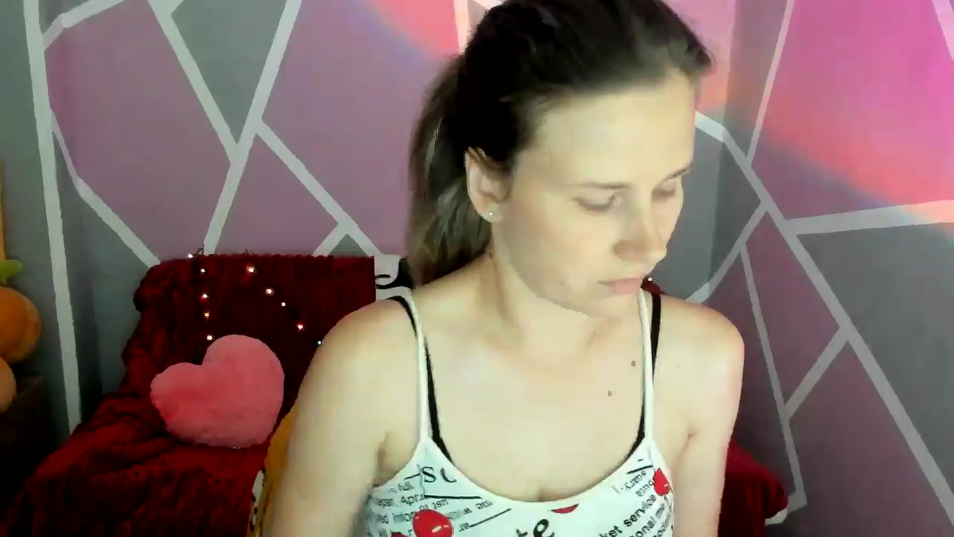 Gallery image thumbnail from Sexy_Ukr's myfreecams stream on, 06/28/2024, 15:04 image 2 of 20
