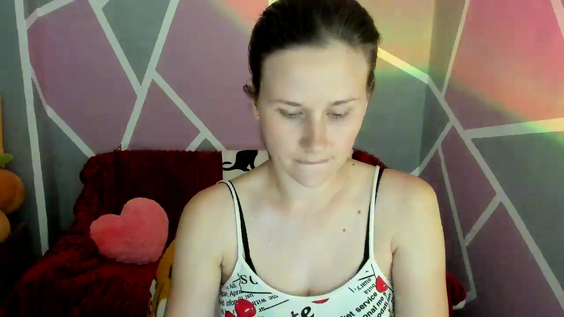 Gallery image thumbnail from Sexy_Ukr's myfreecams stream on, 06/28/2024, 15:04 image 17 of 20