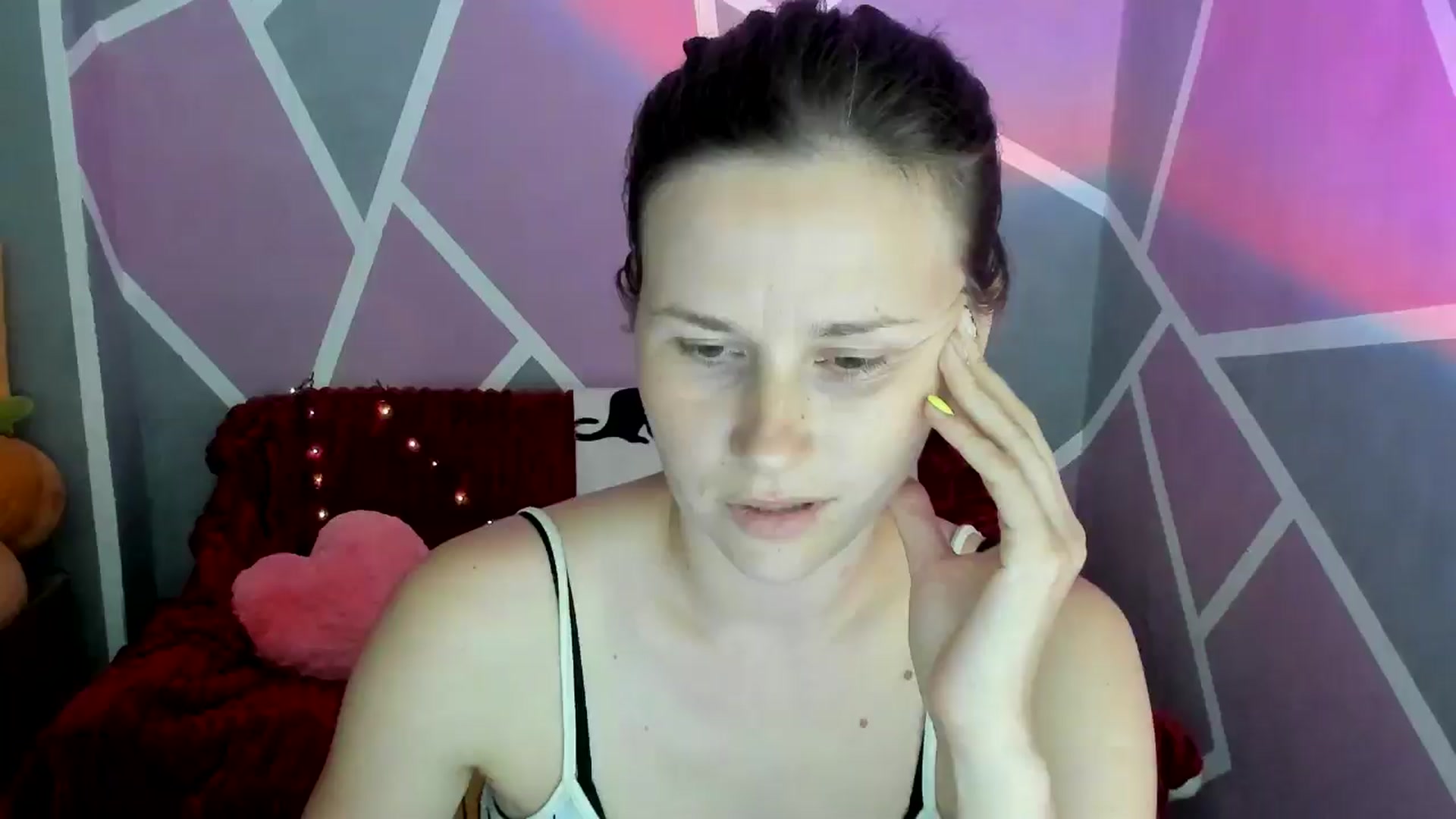 Gallery image thumbnail from Sexy_Ukr's myfreecams stream on, 06/28/2024, 15:04 image 4 of 20
