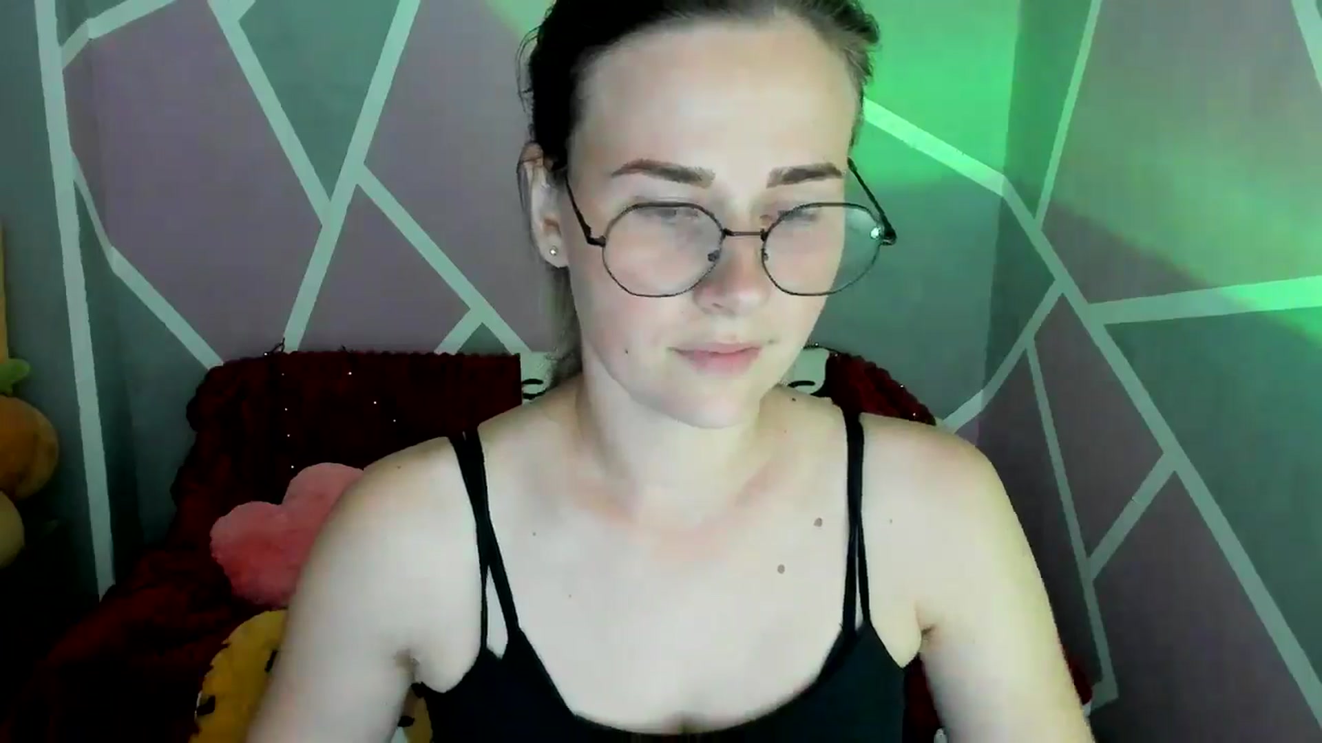 Gallery image thumbnail from Sexy_Ukr's myfreecams stream on, 06/29/2024, 14:09 image 7 of 20