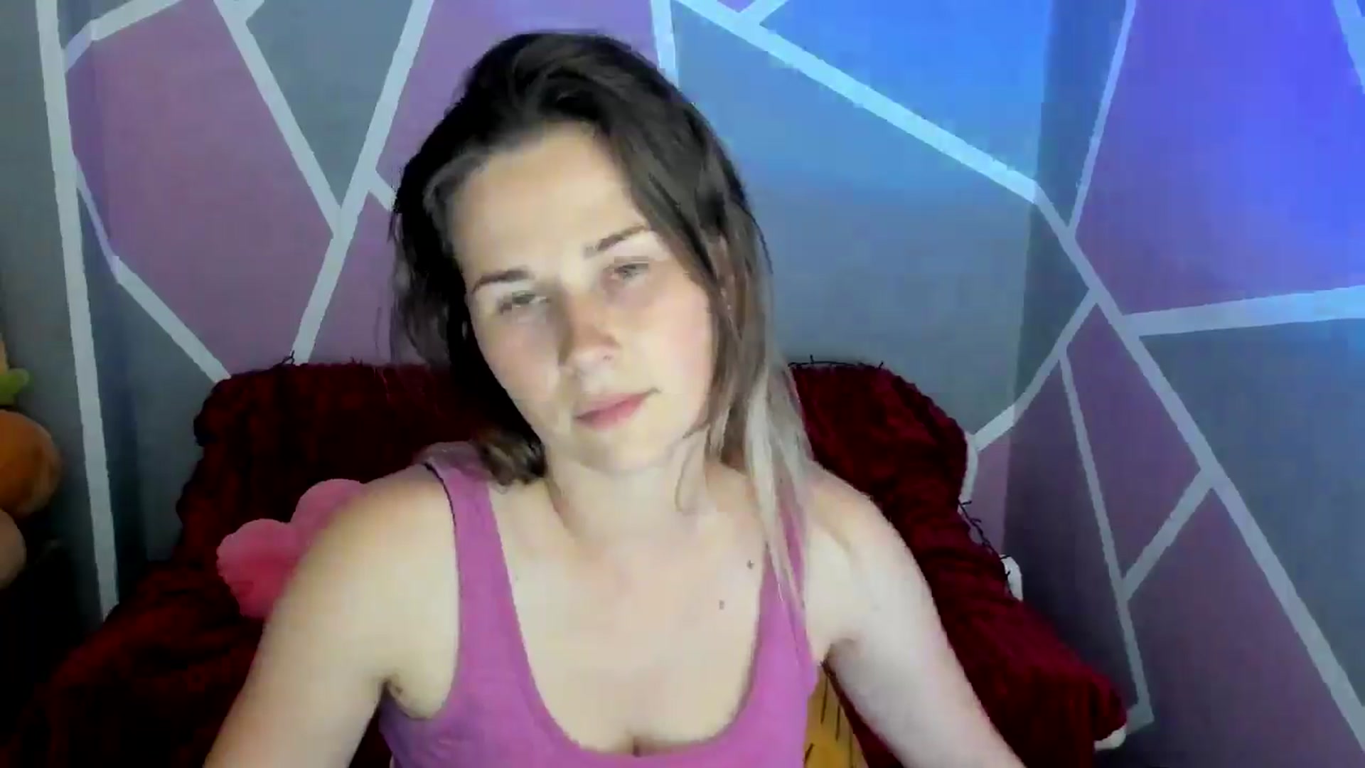 Gallery image thumbnail from Sexy_Ukr's myfreecams stream on, 07/06/2024, 16:56 image 3 of 20