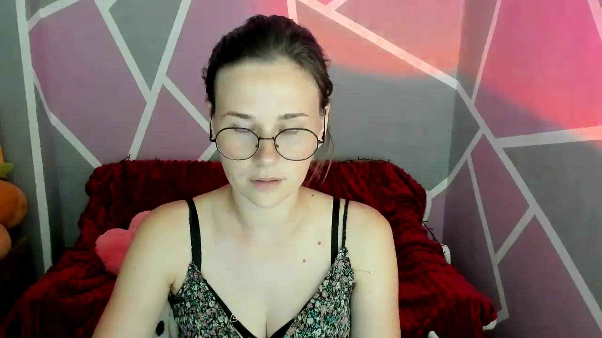 Gallery image thumbnail from Sexy_Ukr's myfreecams stream on, 07/07/2024, 15:21 image 15 of 20