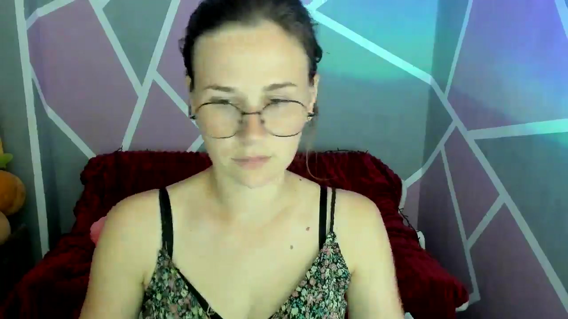 Gallery image thumbnail from Sexy_Ukr's myfreecams stream on, 07/07/2024, 15:21 image 12 of 20