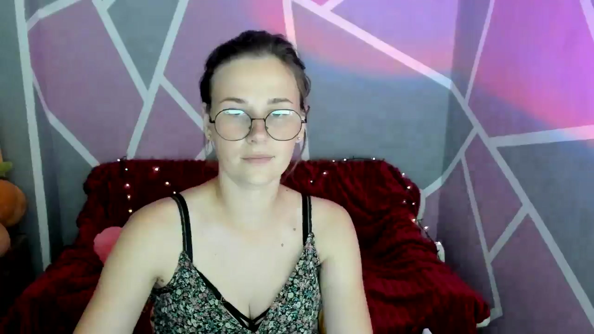 Gallery image thumbnail from Sexy_Ukr's myfreecams stream on, 07/07/2024, 16:33 image 15 of 20
