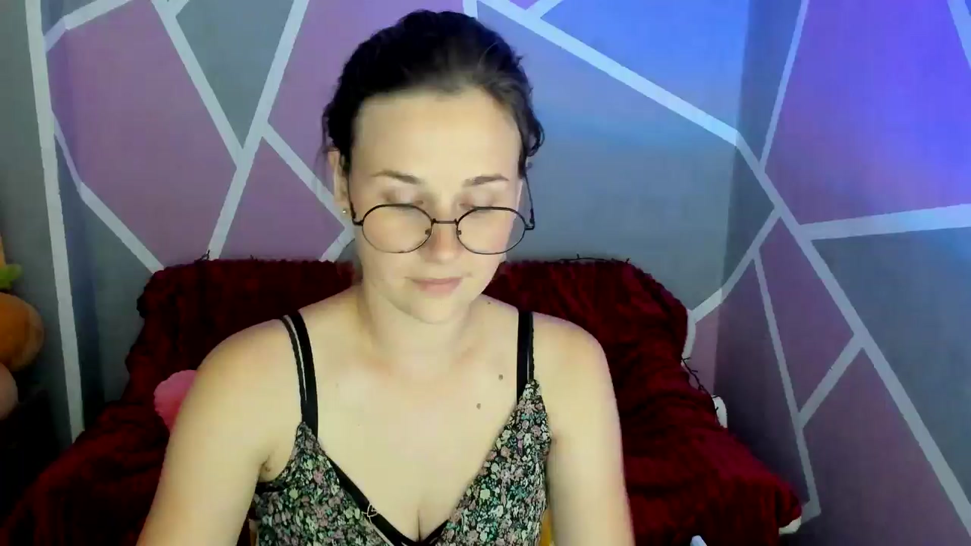 Gallery image thumbnail from Sexy_Ukr's myfreecams stream on, 07/07/2024, 16:33 image 4 of 20