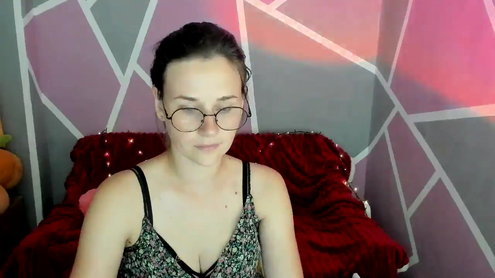 Gallery image thumbnail from Sexy_Ukr's myfreecams stream on, 07/07/2024, 16:33 image 13 of 20