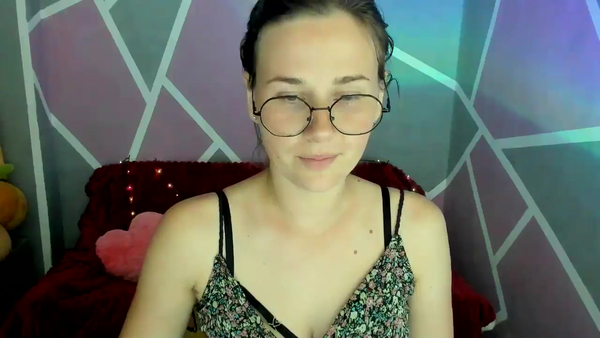 Gallery image thumbnail from Sexy_Ukr's myfreecams stream on, 07/07/2024, 16:33 image 19 of 20