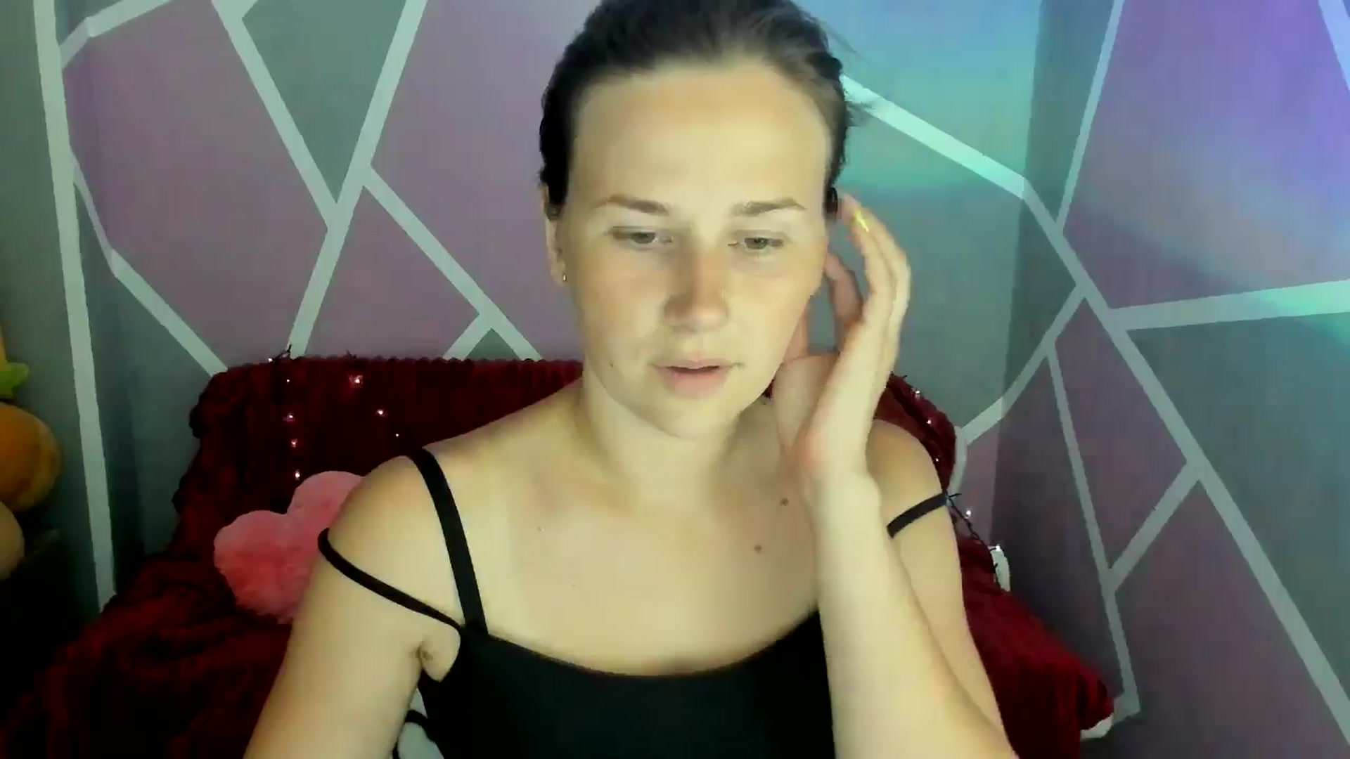 Gallery image thumbnail from Sexy_Ukr's myfreecams stream on, 07/16/2024, 18:30 image 15 of 20