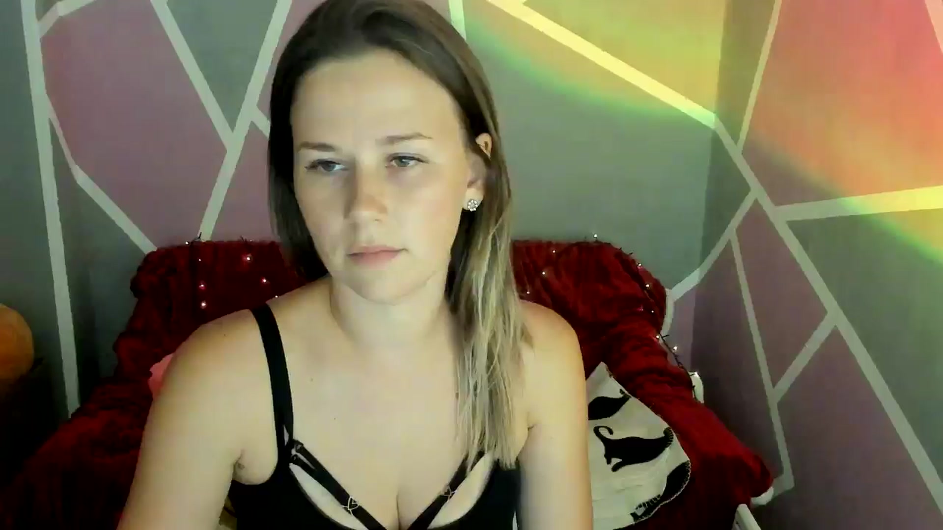 Gallery image thumbnail from Sexy_Ukr's myfreecams stream on, 07/27/2024, 17:14 image 15 of 20
