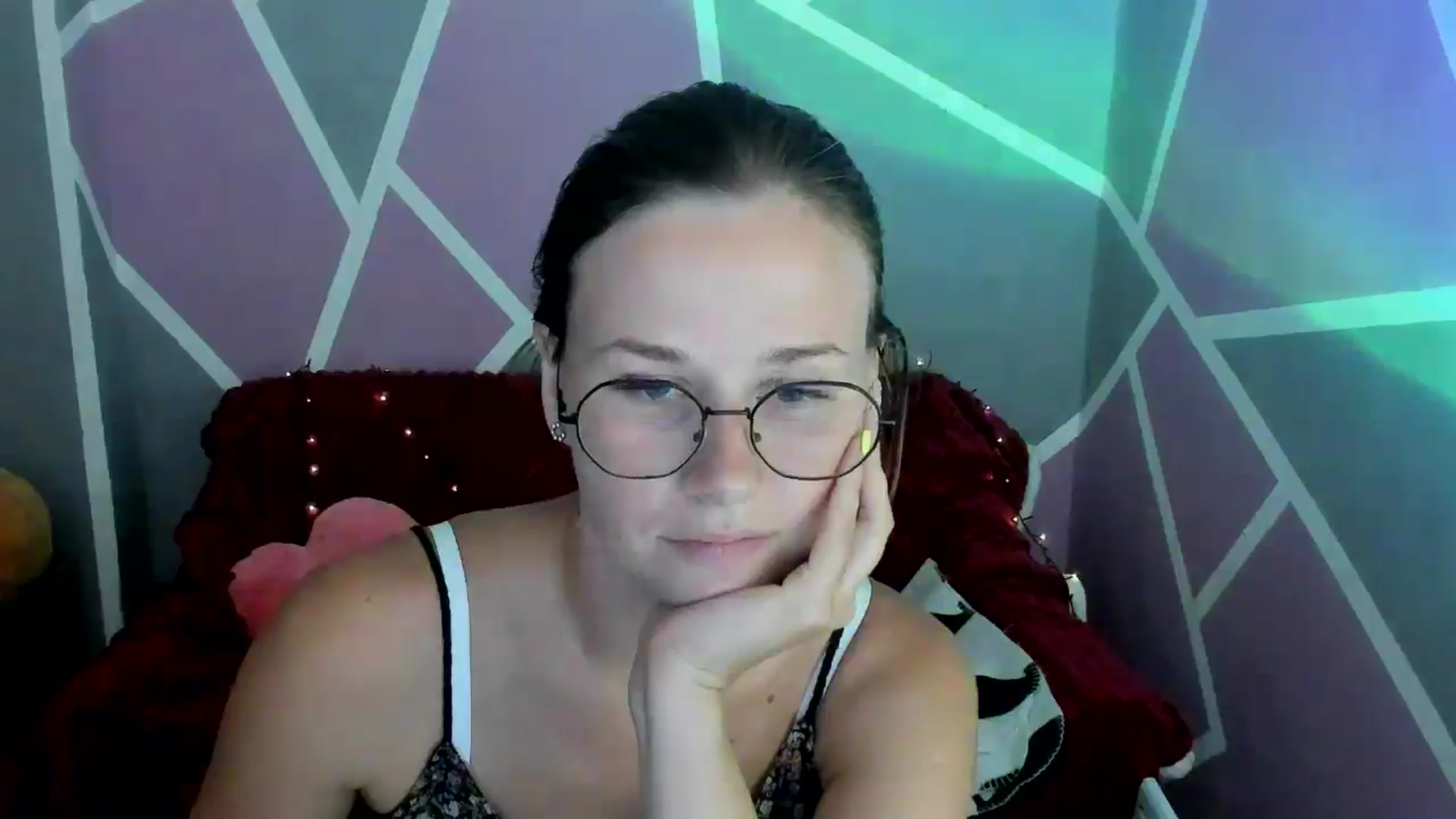 Gallery image thumbnail from Sexy_Ukr's myfreecams stream on, 08/02/2024, 14:04 image 19 of 20