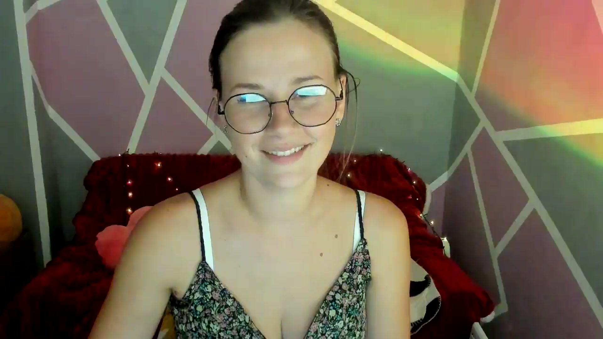 Gallery image thumbnail from Sexy_Ukr's myfreecams stream on, 08/02/2024, 14:04 image 16 of 20