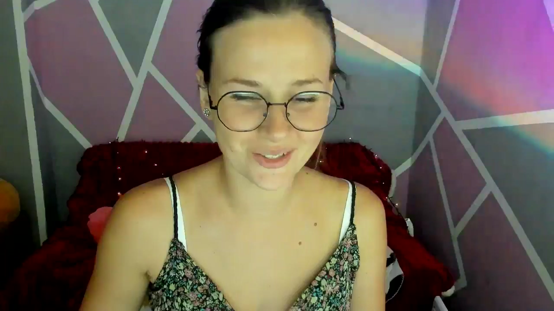 Gallery image thumbnail from Sexy_Ukr's myfreecams stream on, 08/02/2024, 15:09 image 19 of 20