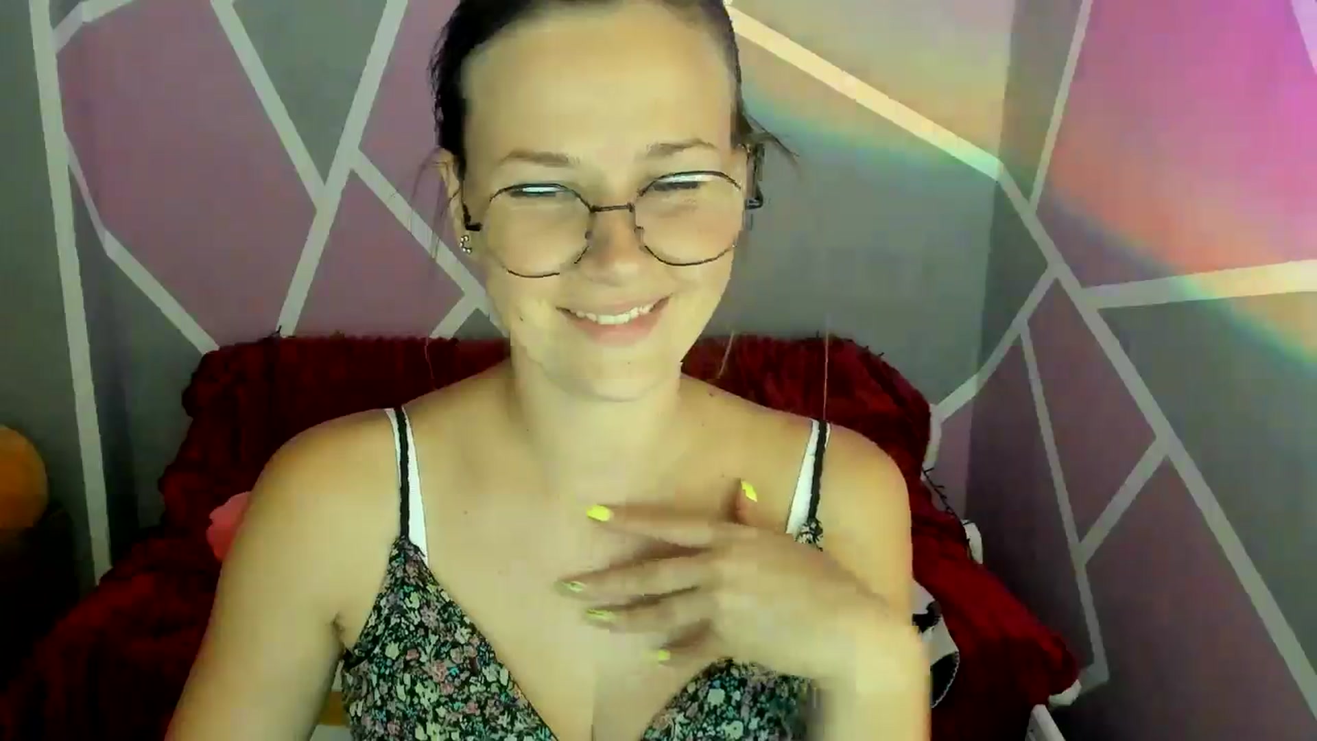 Gallery image thumbnail from Sexy_Ukr's myfreecams stream on, 08/02/2024, 15:09 image 5 of 20