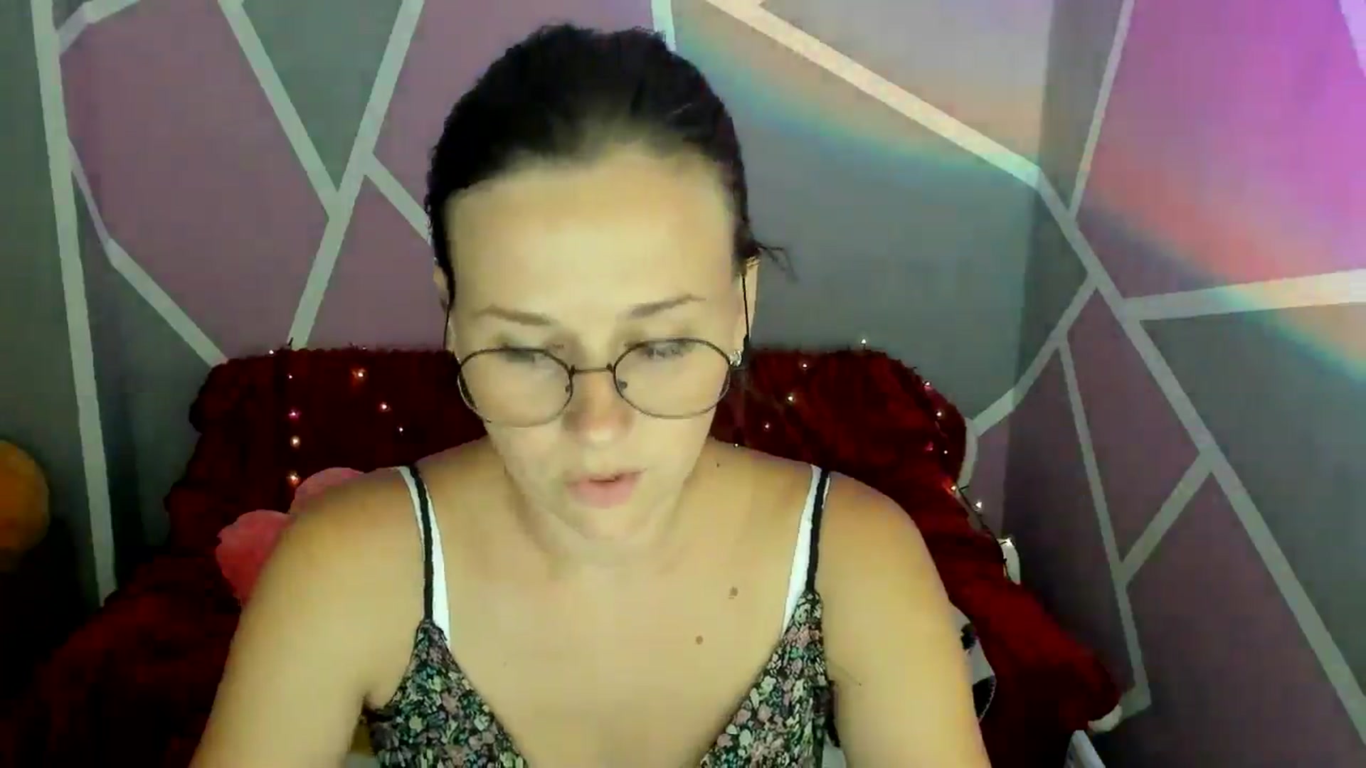 Gallery image thumbnail from Sexy_Ukr's myfreecams stream on, 08/02/2024, 15:09 image 13 of 20