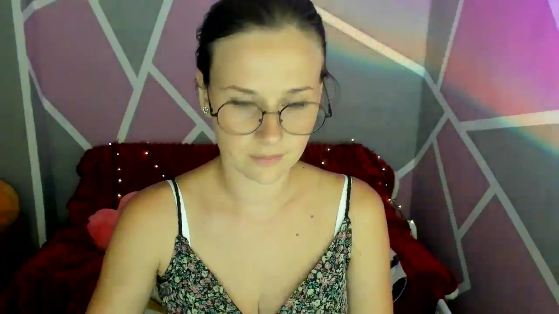 Gallery image thumbnail from Sexy_Ukr's myfreecams stream on, 08/02/2024, 15:09 image 12 of 20