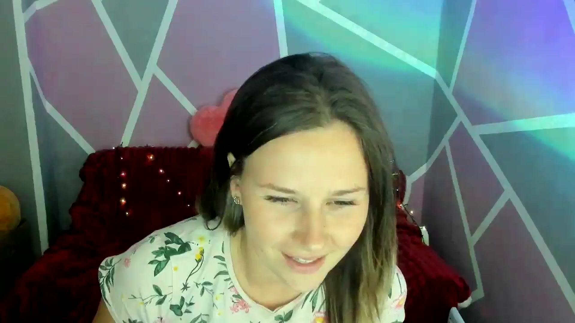Gallery image thumbnail from Sexy_Ukr's myfreecams stream on, 08/03/2024, 18:06 image 20 of 20