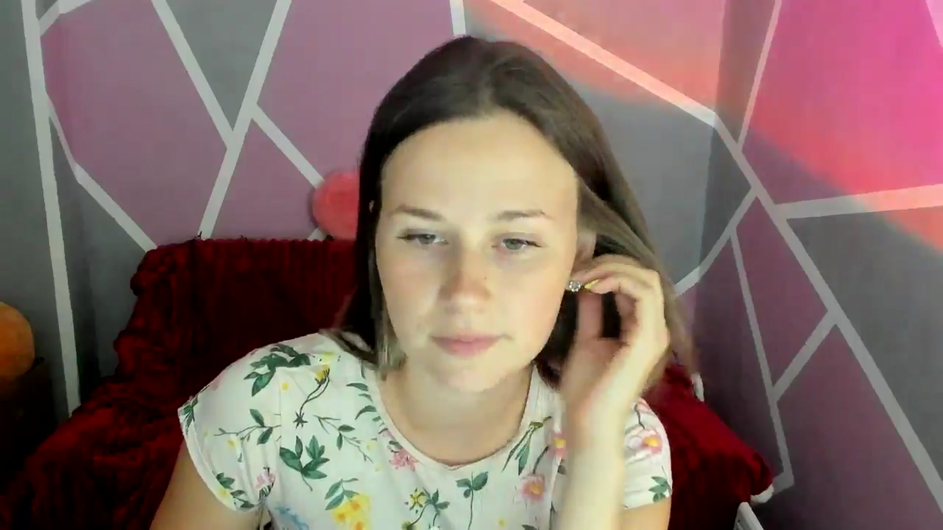 Gallery image thumbnail from Sexy_Ukr's myfreecams stream on, 08/03/2024, 18:06 image 2 of 20