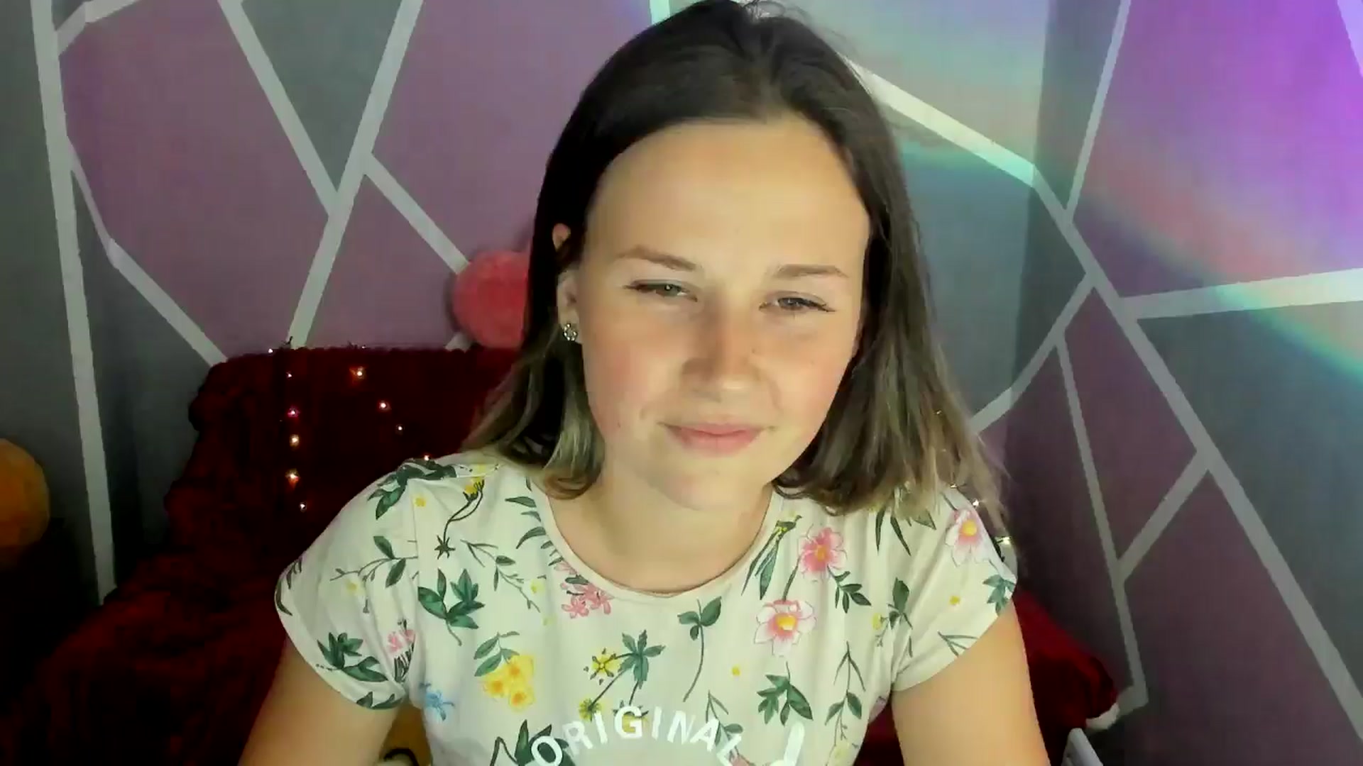 Gallery image thumbnail from Sexy_Ukr's myfreecams stream on, 08/03/2024, 18:06 image 13 of 20