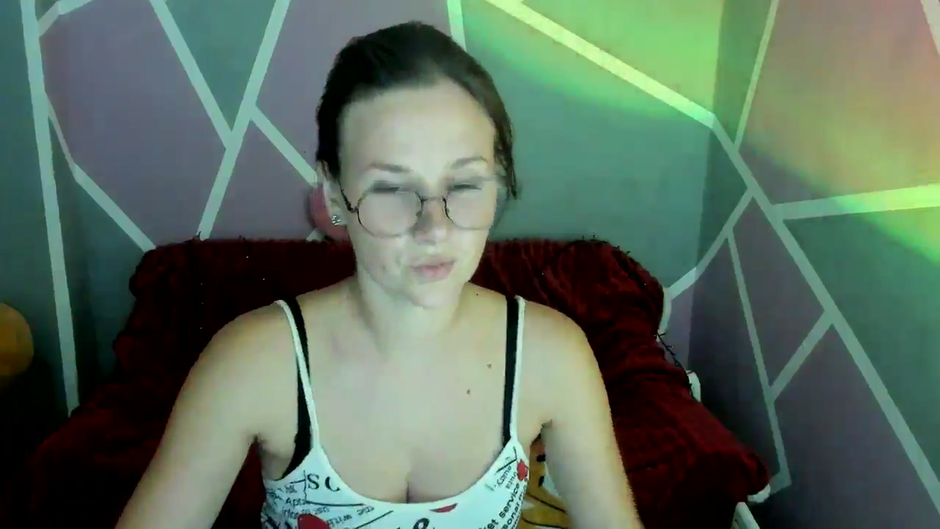 Gallery image thumbnail from Sexy_Ukr's myfreecams stream on, 08/05/2024, 17:38 image 5 of 20