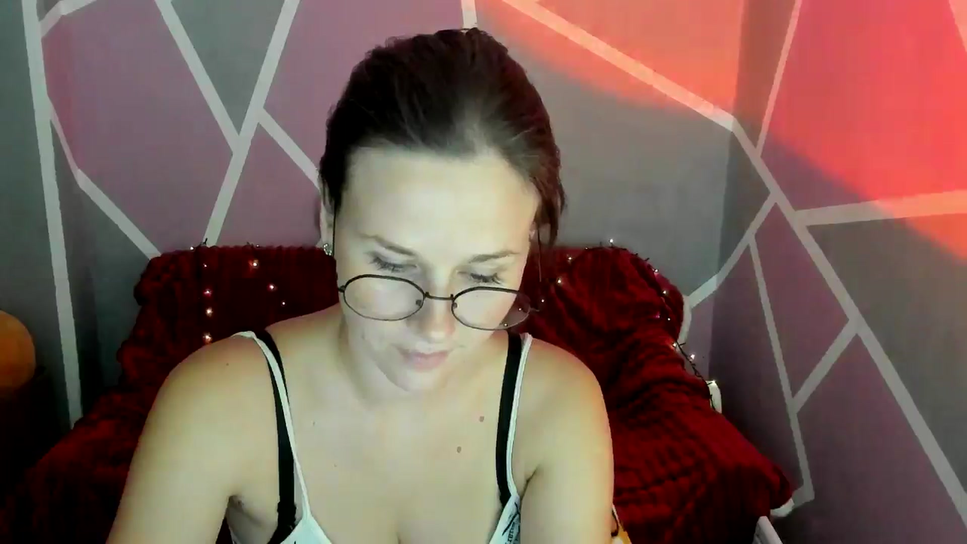 Gallery image thumbnail from Sexy_Ukr's myfreecams stream on, 08/05/2024, 17:38 image 4 of 20