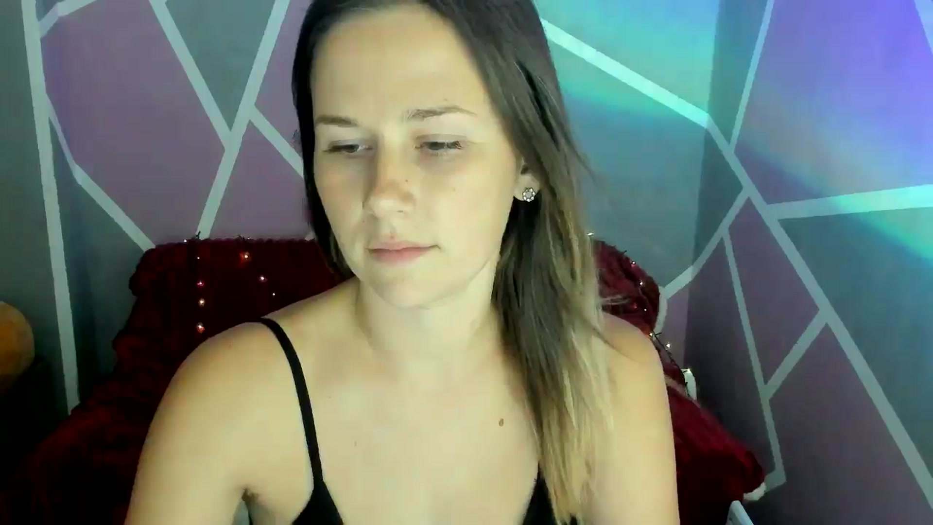 Gallery image thumbnail from Sexy_Ukr's myfreecams stream on, 08/07/2024, 18:28 image 15 of 20