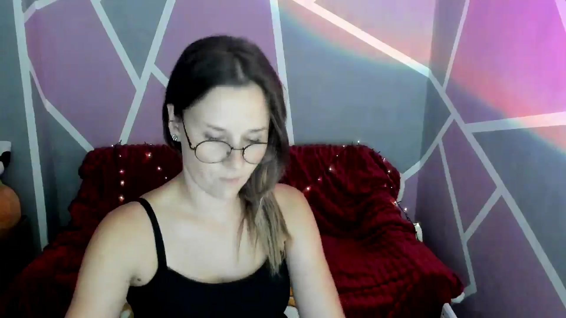 Gallery image thumbnail from Sexy_Ukr's myfreecams stream on, 08/08/2024, 18:07 image 13 of 20