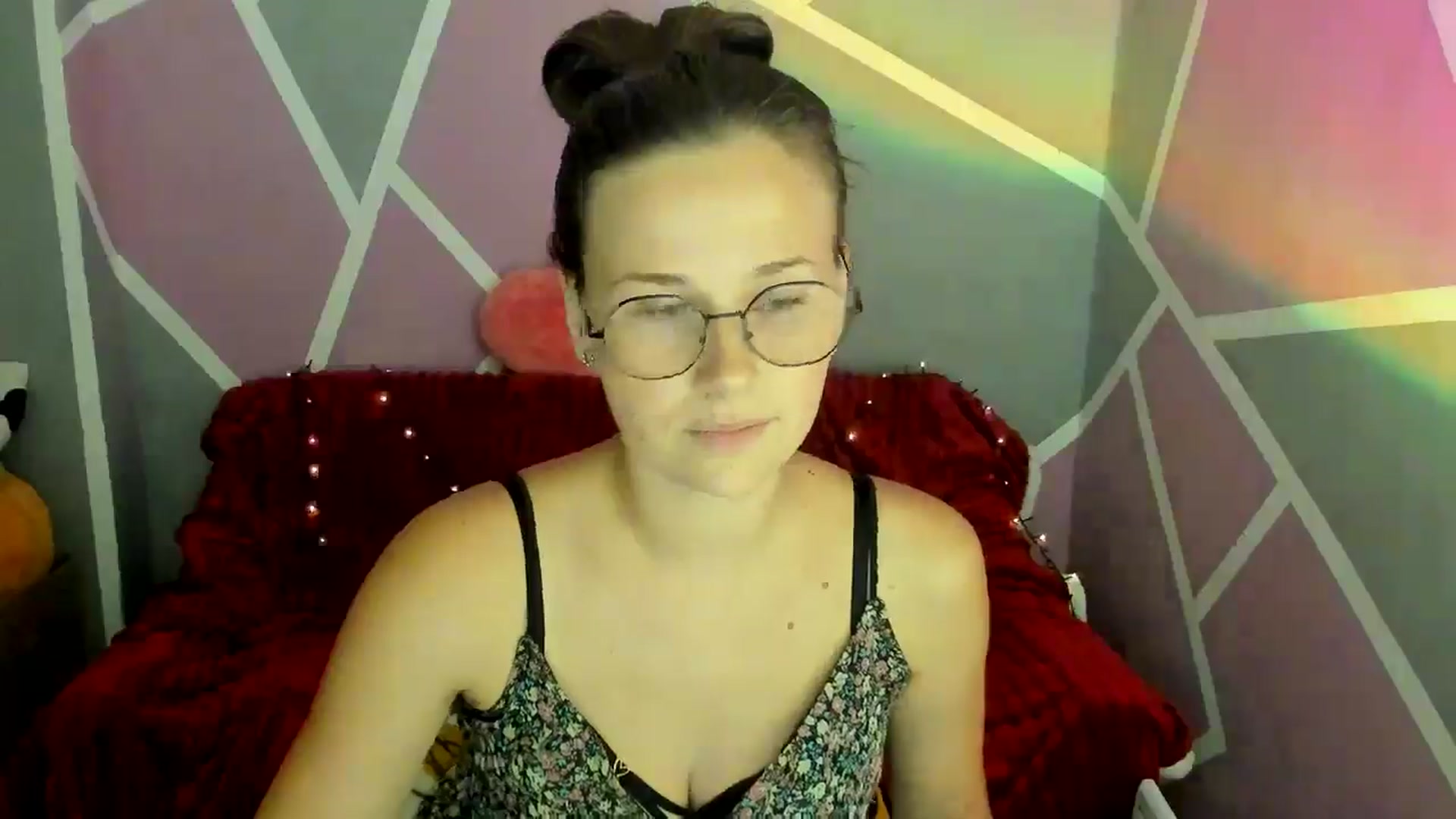 Gallery image thumbnail from Sexy_Ukr's myfreecams stream on, 08/10/2024, 17:57 image 12 of 20