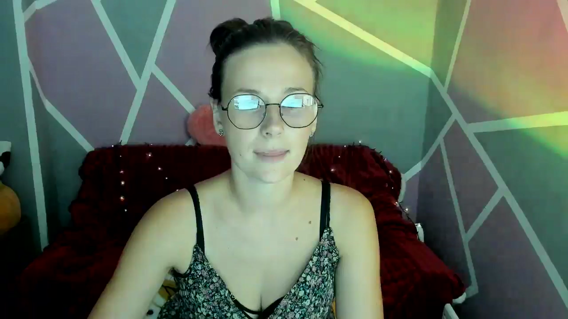 Gallery image thumbnail from Sexy_Ukr's myfreecams stream on, 08/10/2024, 17:57 image 13 of 20