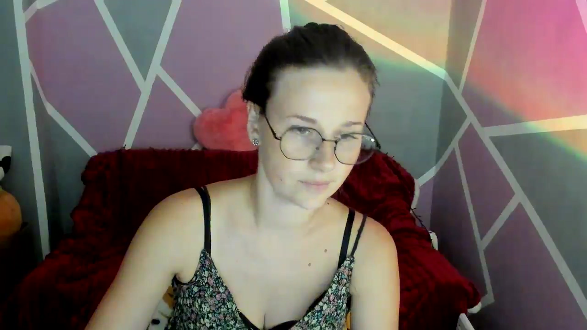Gallery image thumbnail from Sexy_Ukr's myfreecams stream on, 08/10/2024, 17:57 image 2 of 20