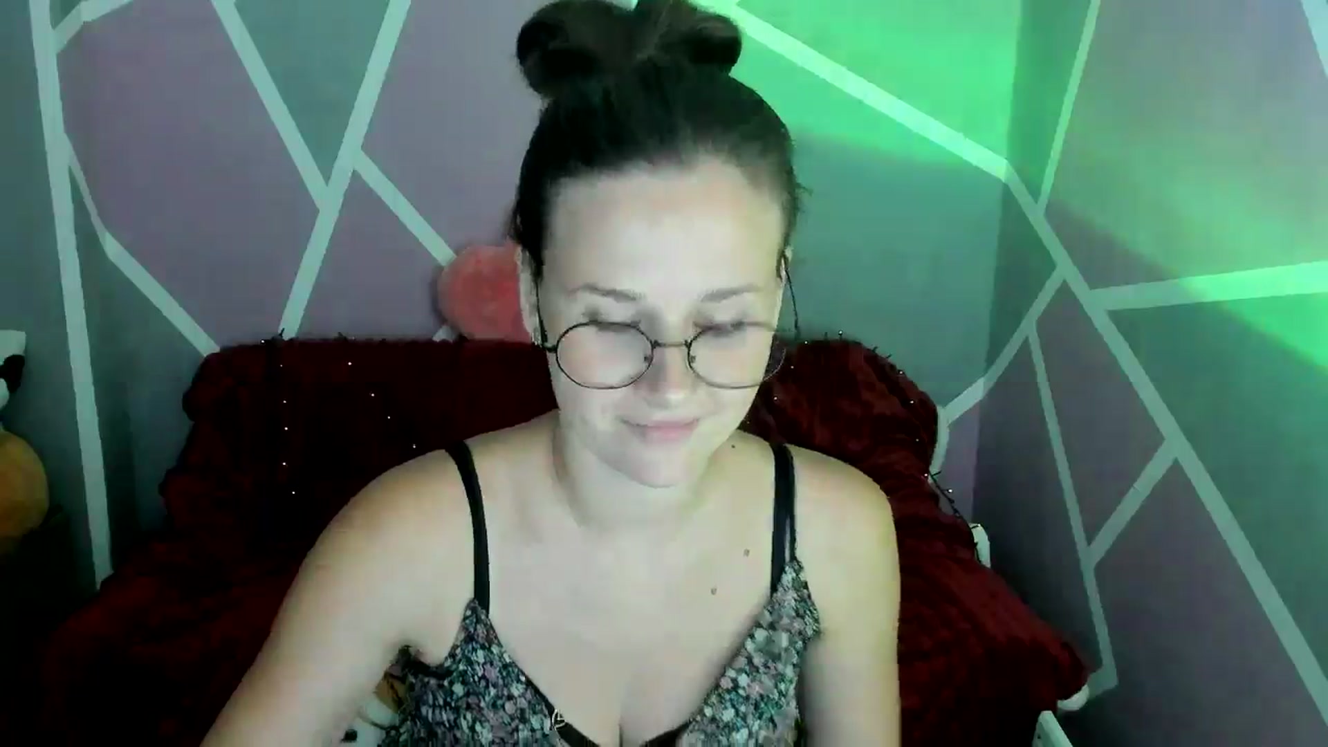 Gallery image thumbnail from Sexy_Ukr's myfreecams stream on, 08/10/2024, 17:57 image 16 of 20