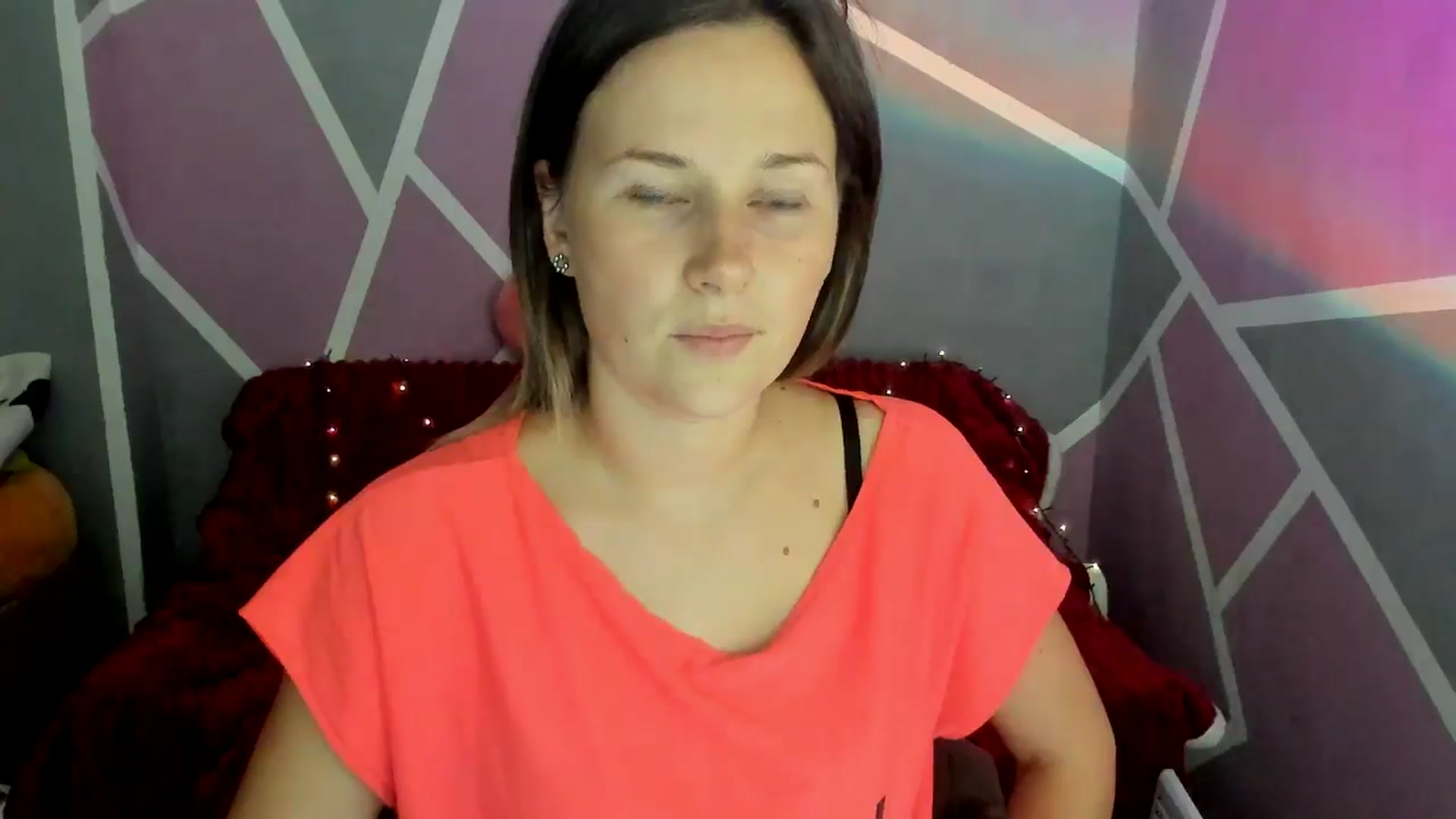 Gallery image thumbnail from Sexy_Ukr's myfreecams stream on, 08/15/2024, 17:30 image 10 of 20