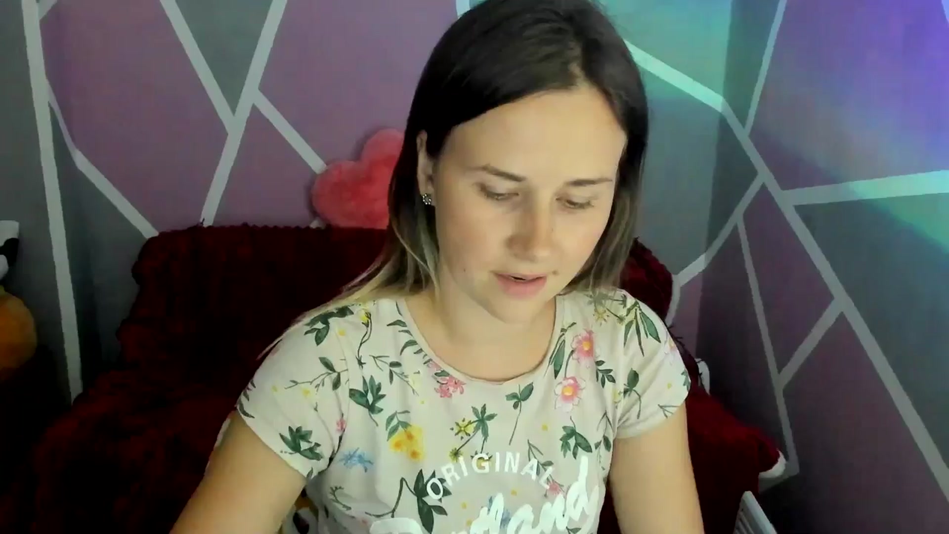 Gallery image thumbnail from Sexy_Ukr's myfreecams stream on, 08/22/2024, 17:39 image 10 of 20