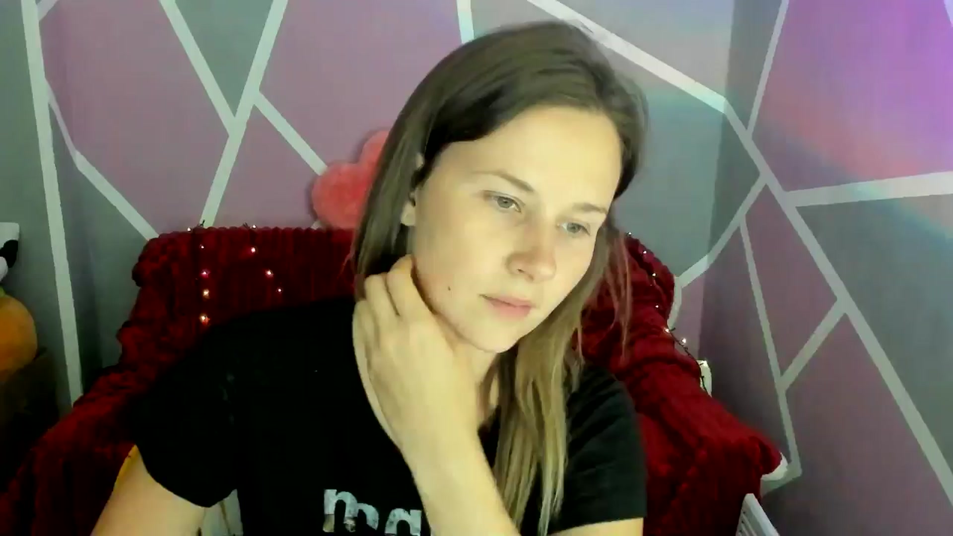 Gallery image thumbnail from Sexy_Ukr's myfreecams stream on, 08/30/2024, 17:00 image 9 of 20