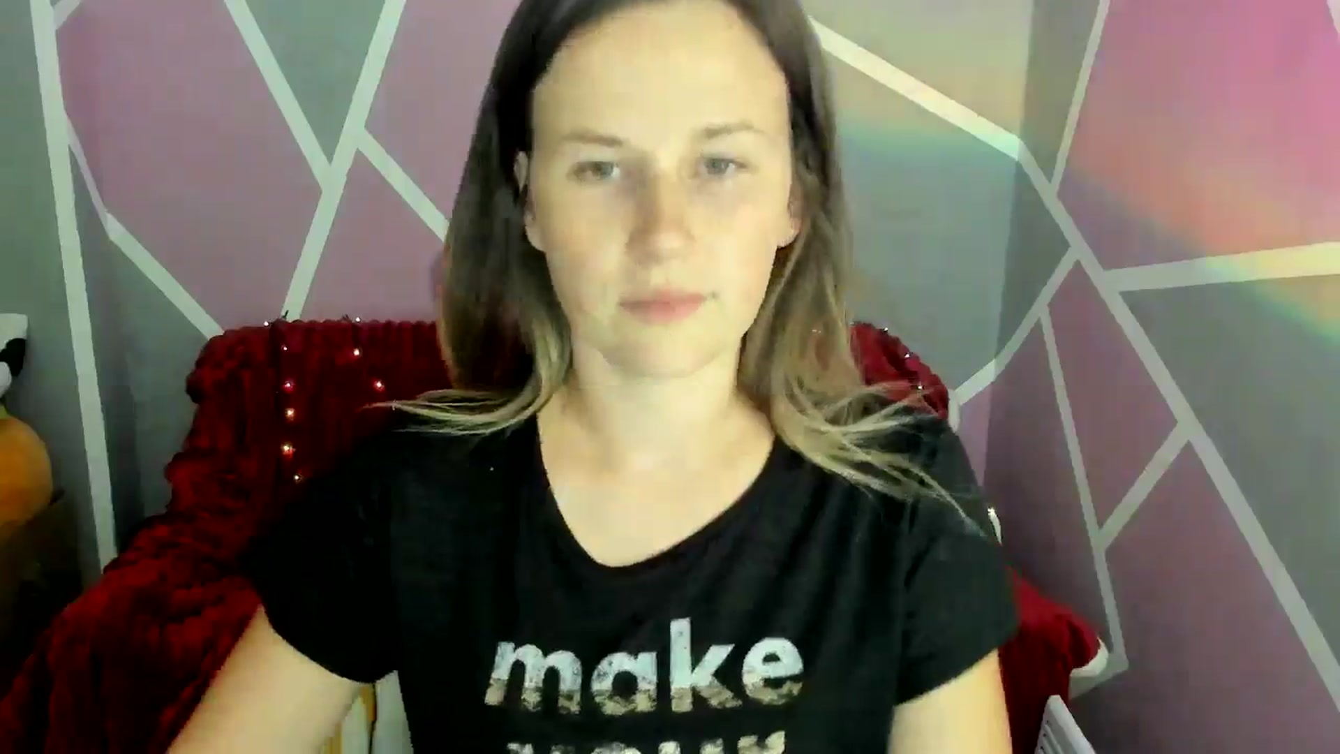 Gallery image thumbnail from Sexy_Ukr's myfreecams stream on, 08/30/2024, 17:00 image 15 of 20