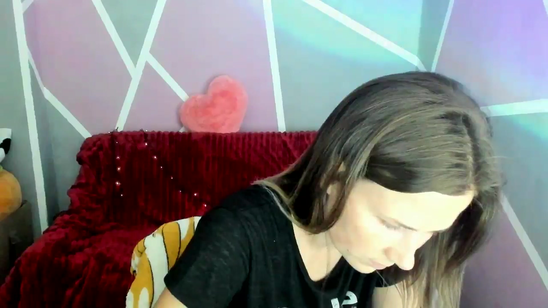 Gallery image thumbnail from Sexy_Ukr's myfreecams stream on, 08/30/2024, 17:00 image 19 of 20
