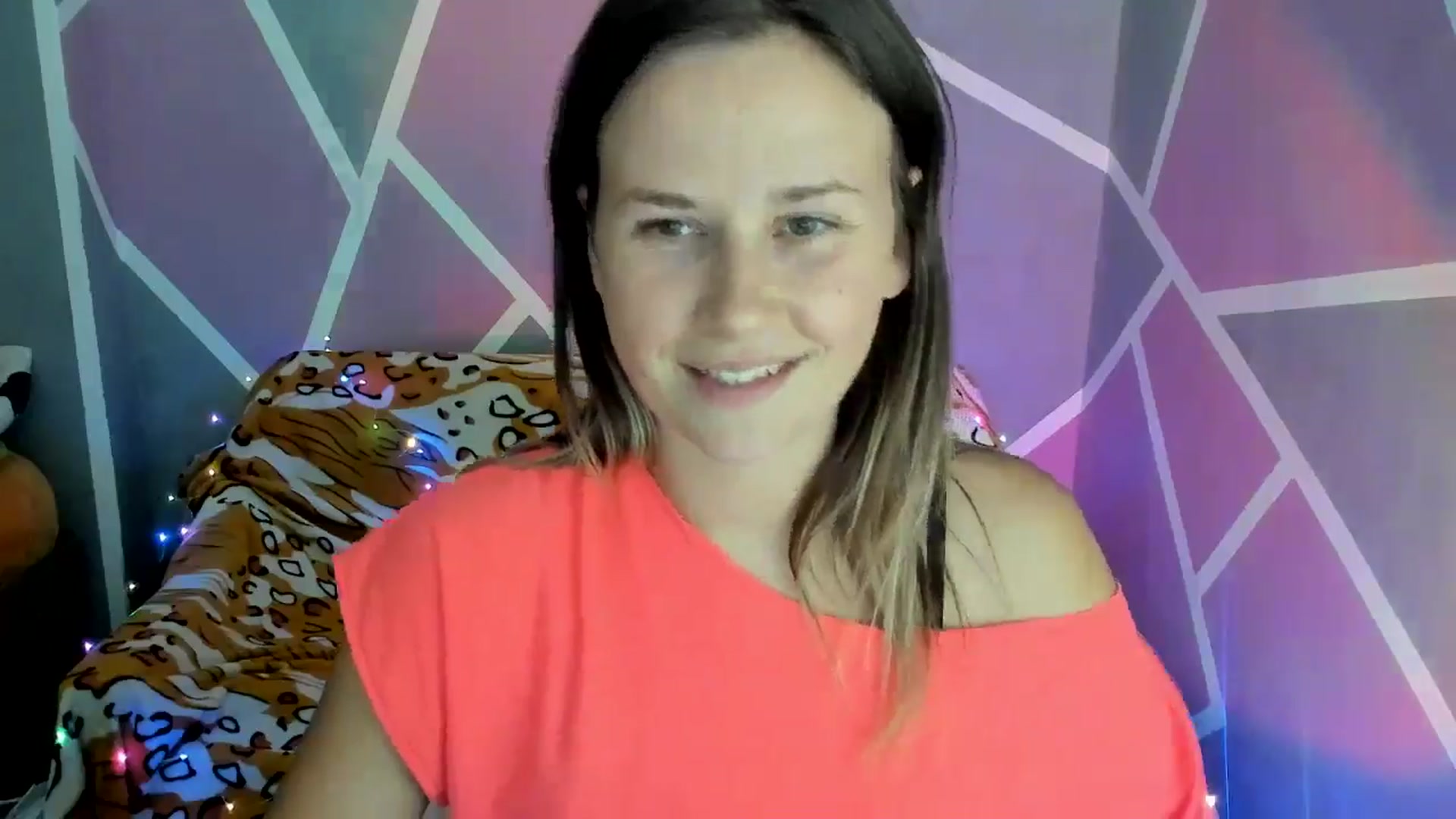 Gallery image thumbnail from Sexy_Ukr's myfreecams stream on, 09/05/2024, 17:51 image 15 of 20