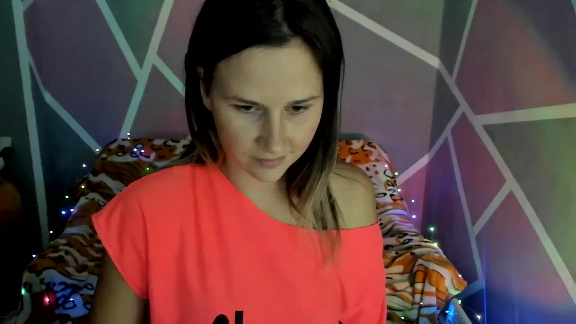 Gallery image thumbnail from Sexy_Ukr's myfreecams stream on, 09/05/2024, 17:51 image 13 of 20