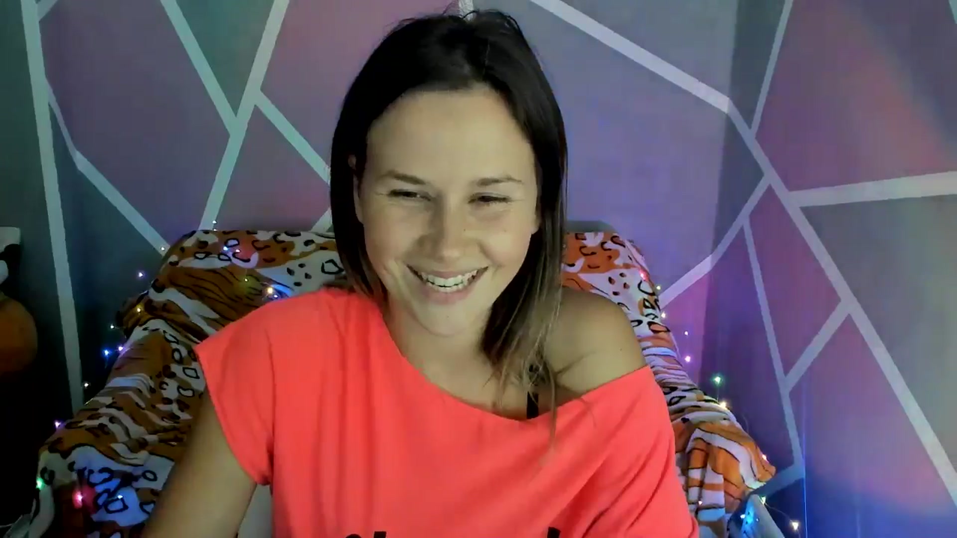 Gallery image thumbnail from Sexy_Ukr's myfreecams stream on, 09/05/2024, 17:51 image 12 of 20