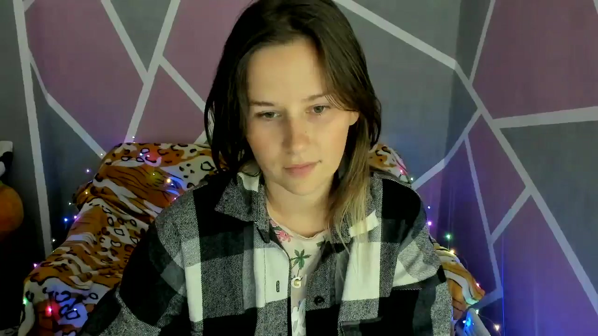 Gallery image thumbnail from Sexy_Ukr's myfreecams stream on, 09/06/2024, 16:53 image 4 of 20
