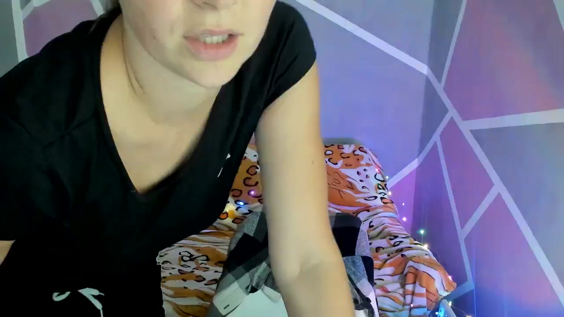 Gallery image thumbnail from Sexy_Ukr's myfreecams stream on, 09/07/2024, 18:19 image 11 of 20