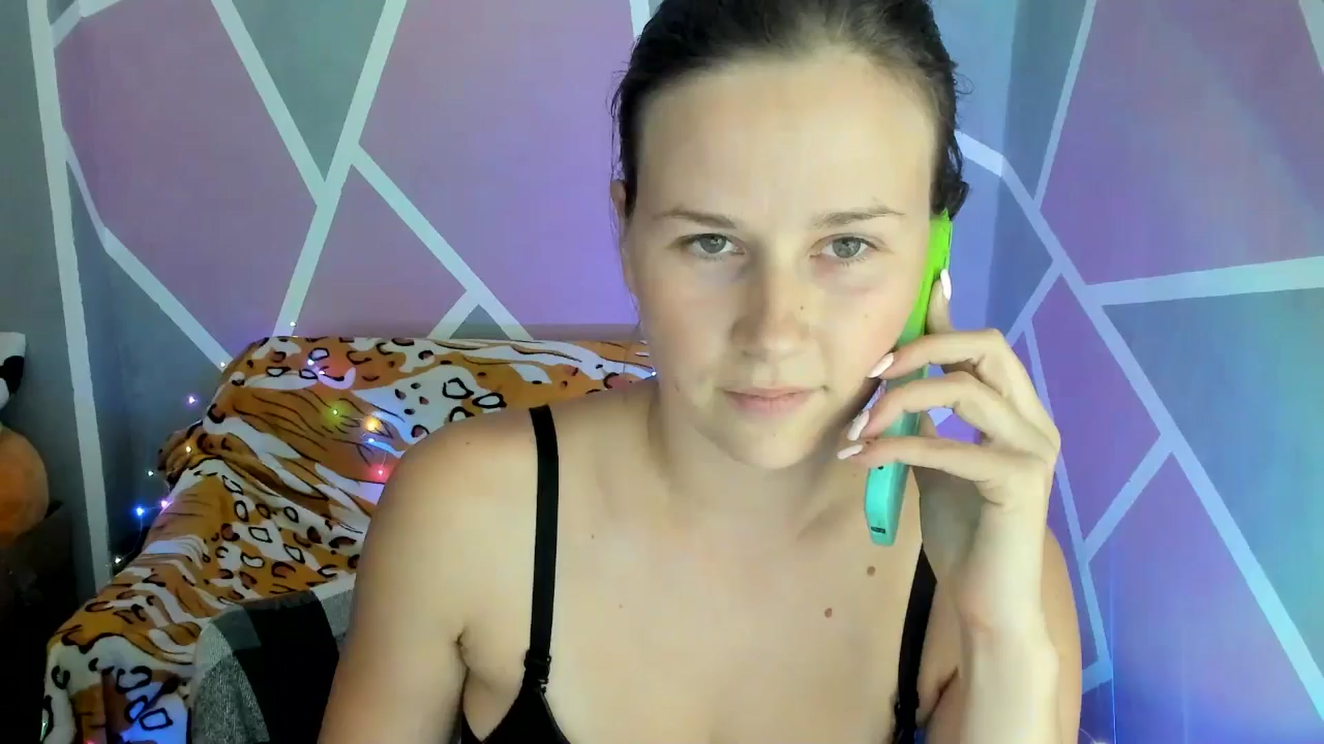 Gallery image thumbnail from Sexy_Ukr's myfreecams stream on, 09/07/2024, 18:19 image 15 of 20